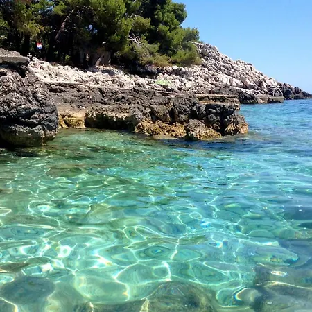 Seaside Family Friendly House With A Swimming Pool - Vinacac, Korcula - 24996 * 브르나