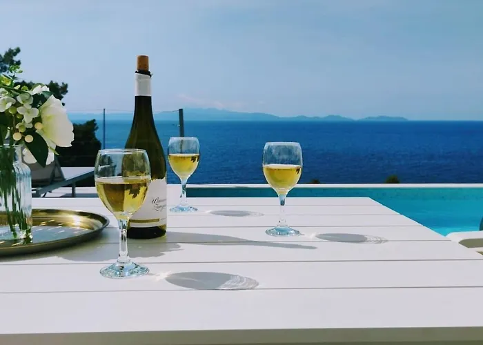 Seaside Family Friendly House With A Swimming Pool Brna - Vinacac, Korcula - 24996 *